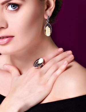 Серебряное овальное кольцо «Модерн» со вставкой из текстурного янтаря, 006308329