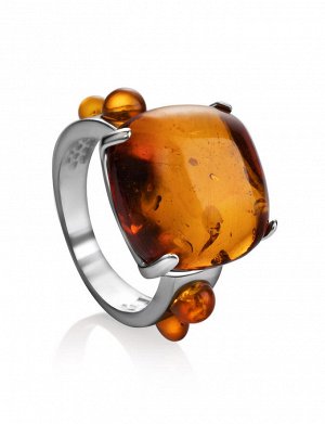 Серебряное кольцо с натуральным искрящимся янтарем коньячного цвета «Троя»