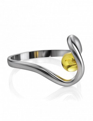 Лёгкое тонкое кольцо из серебра, украшенное лимонным янтарём «Лея»