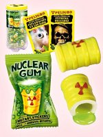 Кислая жевательная резинка в форме бочки Fini Nuclear Gum / Фини &quot;Гигант Ядерный взрыв&quot; 14 гр