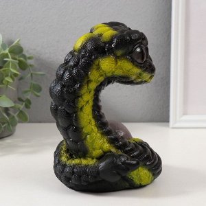 Фигурка гипс «Минигумми» 12x12x17 см, чёрно-зелёный