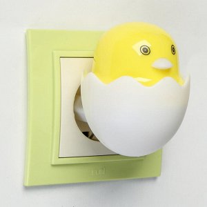 Ночник LED "Цыплёнок в яйце" 6,5х6х6 см