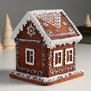 Фигурка светящаяся «Пряничный домик с узорами», 13x13x15 см