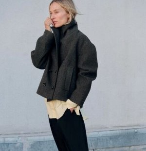 КОРОТКОЕ ДВУБОРТНОЕ ПАЛЬТО арт. 8372289, серый