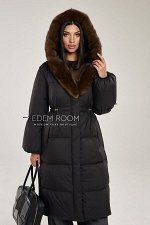 Теплое пуховое пальто с мехом