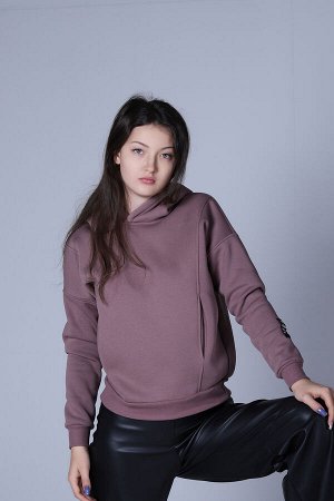 Толстовка Варианты расцветки: кофейный, индиго, фисташка
Ткань: футер 3-х нитка с начесом, Состав: хлопок 70%/ п/э 30%
Толстовка женская с капюшоном и карманом - универсальная модель со свободным силу