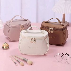 Косметичка "Miss Make Up"