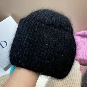 Вязаная шапка с высоким подворотом с блестками с добавлением кроличьей шерсти , белая