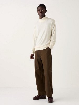 UNIQLO - тонкий свитер из шерсти мериноса с высоким воротником - 01 OFF WHITE