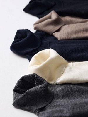 UNIQLO - тонкий свитер из шерсти мериноса с высоким воротником - 09 BLACK