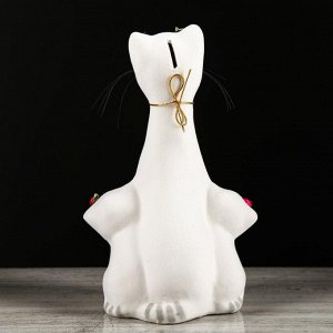 Копилка "Кошка с котятами", покрытие флок, белая, 31 см, микс