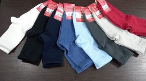 Носки женские шерстяные гладкие однотонные цвета в табличке для заказа