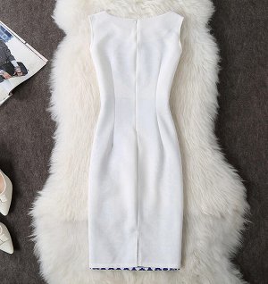 Платье Kate Wang Hao с абзацем Slim с белым принтом без рукавов