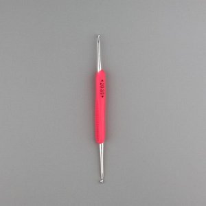 Крючок для вязания, двусторонний, с силиконовой ручкой, d=2/3 мм, 13.5 см, розовый