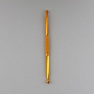 Крючок для вязания, двусторонний, d = 3,5/4,5 мм, 13 см, цвет золотой