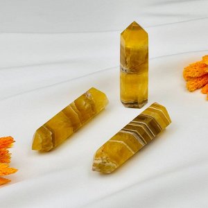 Кристалл из желтого Флюорита