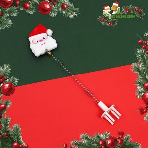 Игрушка-дразнилка для кошек с креплением на когтеточку "Дед мороз"