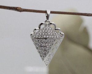 Кулон Вставка: Цирконы
Материал изделия: ювелирный сплав
Размер: 3 см

Красивый кулон изготовлен из специального гипоаллергенного ювелирного сплава
Наши прямые заказы на ювелирные фабрики позволяют 