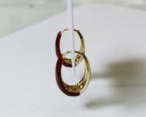 Серьги Вставка: Эмаль
Материал изделия: ювелирный сплав
Размер: 2.5 см

Красивые серьги из специального гипоаллергенного ювелирного сплава, который покрыт золотом или устойчивым родиевым покрытием, 