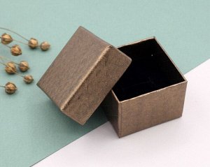 Подарочная коробочка 3.5*3.5  см