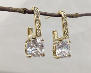 Серьги стильные