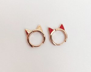 Серьги Вставка: Эмаль
Материал изделия: ювелирный сплав
Размер: 1.5 см
Вид(модель) сережек: Кольцо

Красивые серьги с благородными цирконами изготовлены из специального гипоаллергенного ювелирного с