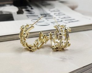 Серьги стильные