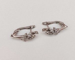 Серьги Вставка: Цирконы
Материал изделия: ювелирный сплав
Размер: 1.9 см
Вид(модель) сережек: Английский замочек

Красивые серьги с благородными цирконами изготовлены из специального гипоаллергенног