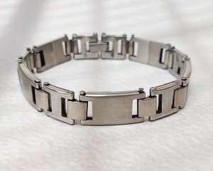 Браслет из стали