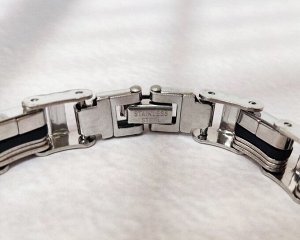 Браслет из стали