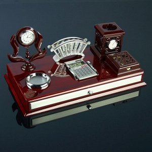 Набор 6 в 1: часы, визитница, калькулятор, подставка для печати, бумаги, ручек, цвет красный