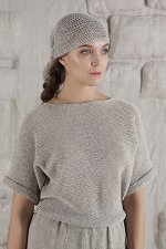 Головной убор — цвет серый меланж.