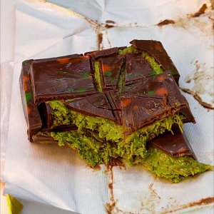 Дубайский шоколад с фисташкой Kunafa pistachio 200g
