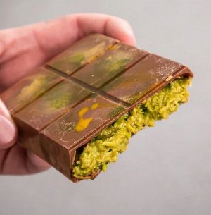 Дубайский шоколад с фисташкой Kunafa pistachio 200g