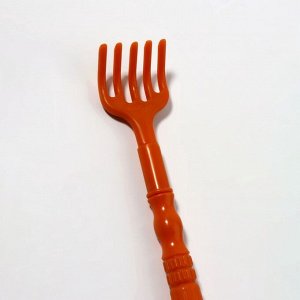 Массажёр - чесалка, двусторонний, универсальный, 2 колеса, коричневый