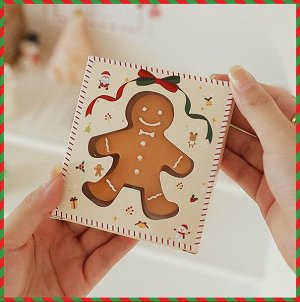 Свеча ароматическая Пряничный Человечек с ароматом печенья в коробке