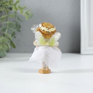 Фигурка полистоун «Малышка фея в цветочном платьишке с цветком», 6x6x6 см, МИКС
