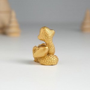 Фигурка полистоун «Змея удачи с богатствами», 3.3x3x4 см, МИКС