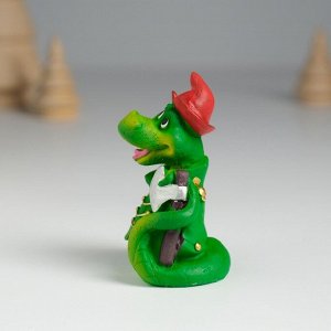 Фигурка полистоун «Змей зелёный в форме», 4.5x4x6.5 см, МИКС