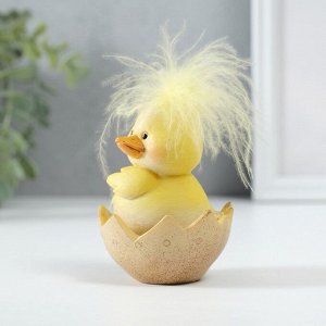 Фигурка полистоун «Цыпушка жёлтая в скорлупе», 6x6x8 см