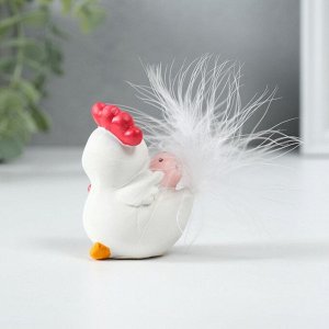 Фигурка полистоун «Петушок белый с розовым яйцом», 5x4x6.5 см