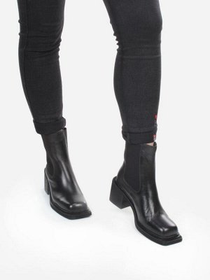 04-E21W-1A BLACK Ботинки зимние женские (натуральная кожа, натуральный мех)