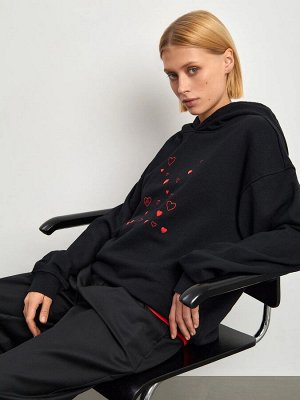 EMKA Худи с вышивкой, B3130/corazon
