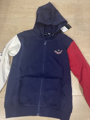 Костюм 10-11 лет(140см)
Состав: 100%хлопок
Тёпленький на флисе