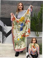 Женский платок. Размер: 140*140 cm. Состав: 100% silk