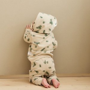 Костюм (худи и брюки) Крошка Я "Еловые веточки".