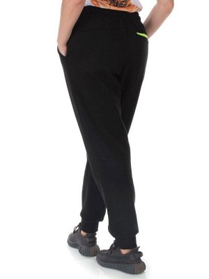 M073 BLACK Брюки спортивные утепленные женские (85% хлопок, 10% полиэстер, 5% спандекс)