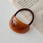 Резинка для волос тонкая с овальным декором, коричневая