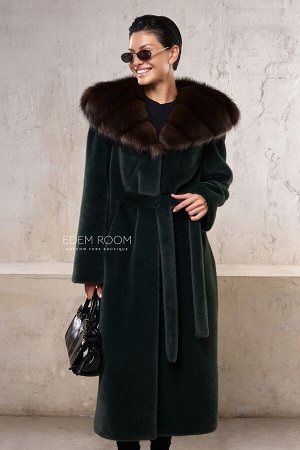 Длинная шуба с капюшоном из искусственного меха