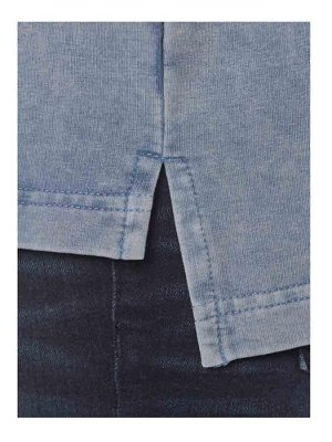 1r Толстовка, синяя S. Oliver Спортивный шик от s.Oliver с большой аппликацией из блесток спереди - модной надписью. Свободная форма и удлиненная спинка с боковыми разрезами. Из мягкого материала, кра